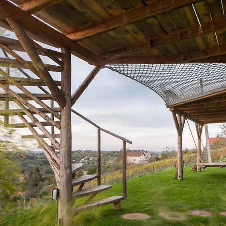 Aislamiento, Luxus Faház * Zalaegerszeg