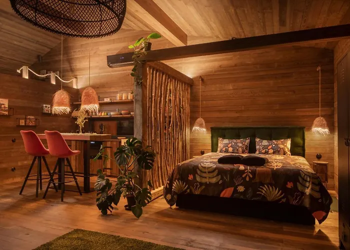 וילה Aislamiento, Luxus Fahaz *