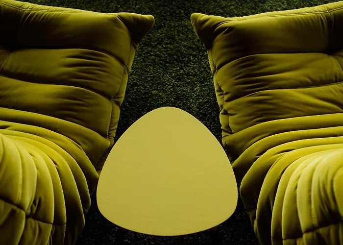 Aislamiento, Luxus Fahaz וילה