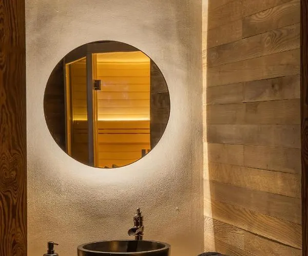 וילה Aislamiento, Luxus Fahaz