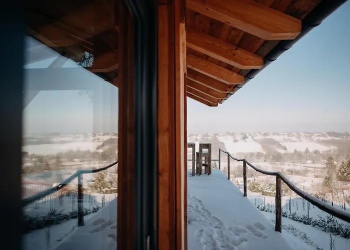 וילה Aislamiento, Luxus Fahaz