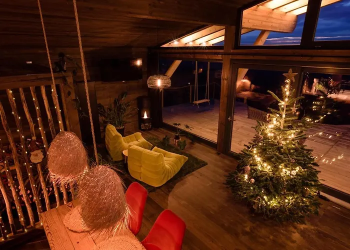 Aislamiento, Luxus Fahaz וילה