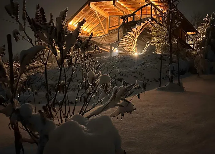 Aislamiento, Luxus Fahaz וילה *